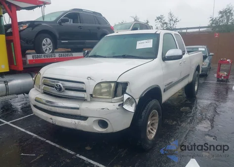 2004 Toyota Tundra Sr5 z USA, uszkodzony, nr VIN 5TBRN34164S447022